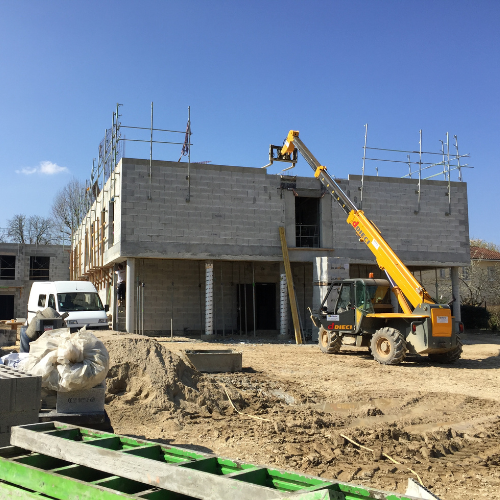 Élévation de murs porteurs en béton
