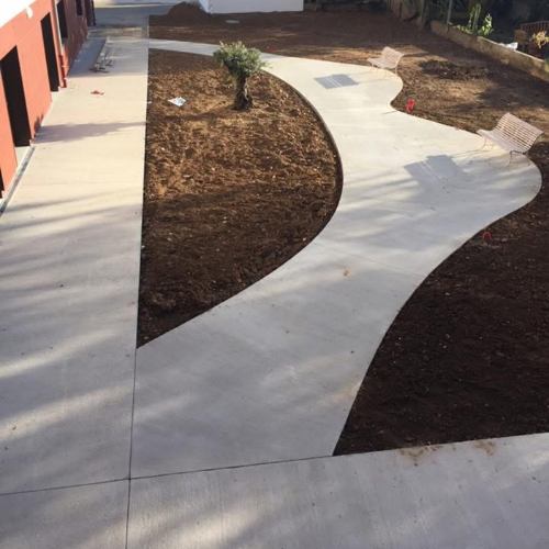 Allées et terrasses en béton