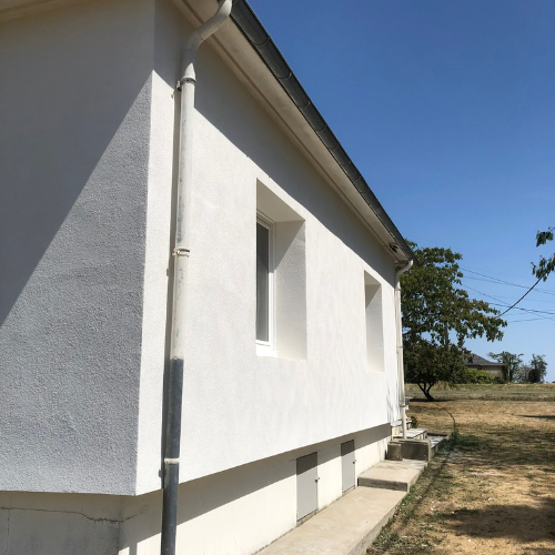 Pose professionnelle d’isolants extérieurs